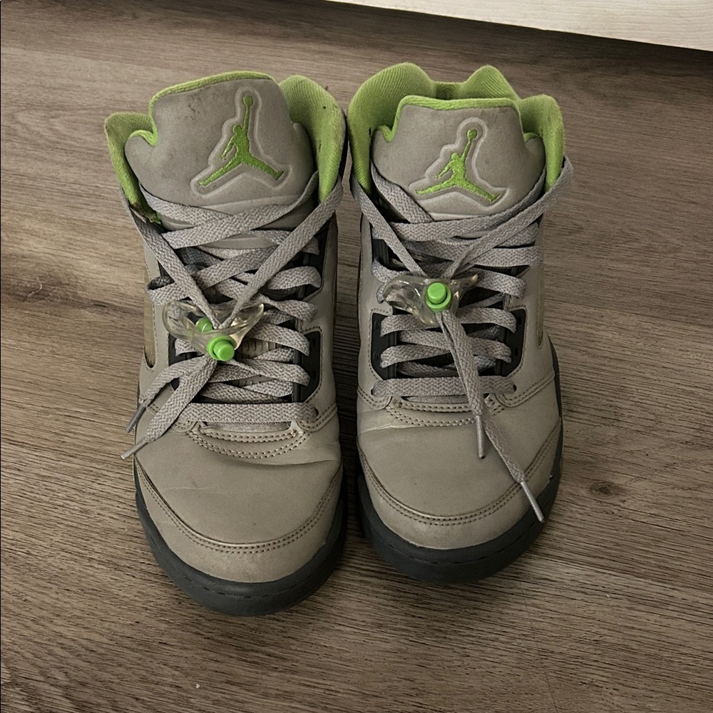 Jordan 5’s green bean